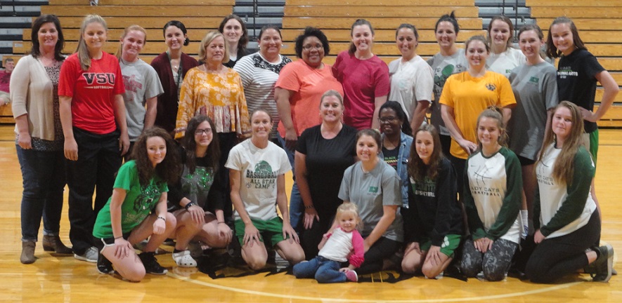 2019 Alumni Game - Women Players 2019 Alumni Basketball Game - Women